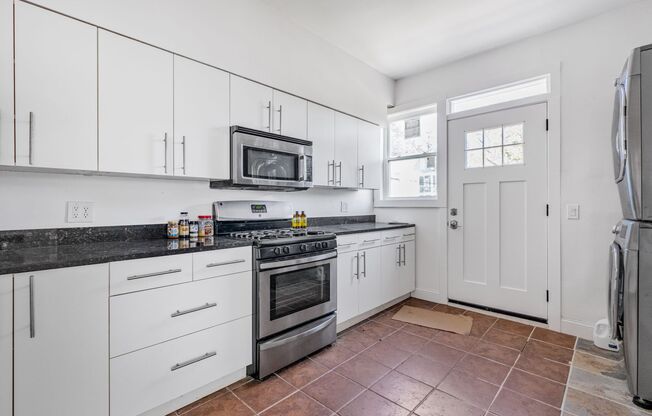 Stunning 4 BR/3 BA Single-Family Home in 16th St Heights!