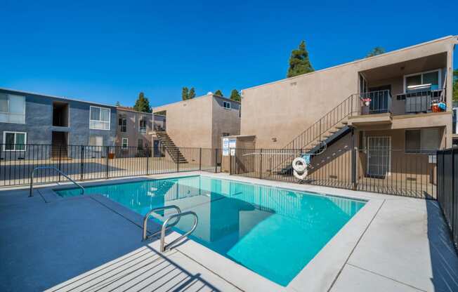 CHATEAU CHATSWORTH APARTMENTS