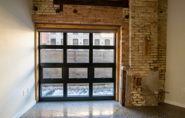 2 beds, 2 baths, 1,164 sqft, $2,250, Unit 111