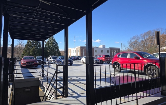 2 beds, 2 baths, 852 sqft, $2,380, Unit 502