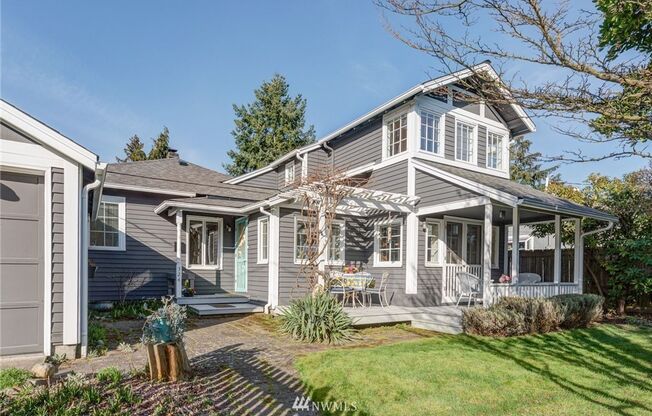 Charming Meridian Craftsman with Spacious Layout and Fenced Yard