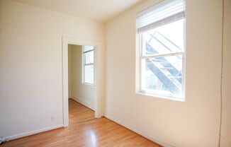 Studio, 1 bath, $1,025, Unit 211