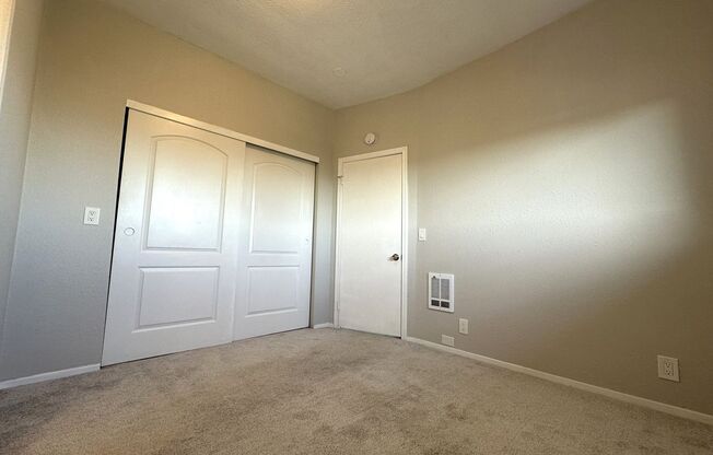 1 bed, 1 bath, 500 sqft, $1,195, Unit Unit 3