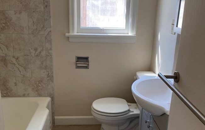 ALL PROSPECTIVE TENANTS MUST SUBMIT A $58 NON-REFUNDABLE APPLICATION FEE PER APPLICANT ONLINE AND BE PRE-QUALIFIED PRIOR TO ANY SHOWINGS