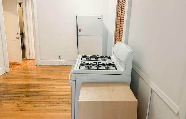 1 bed, 1 bath, 875 sqft, $2,150, Unit 2606RA-2