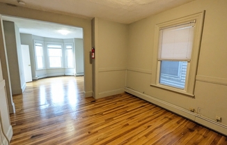 219 Green St.