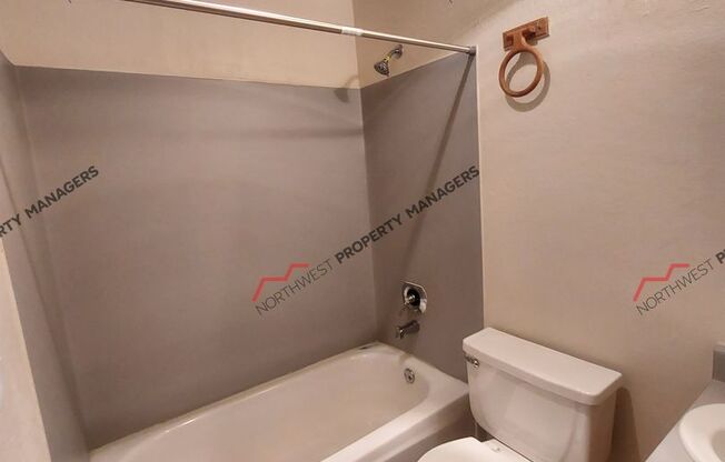 1 bed, 1 bath, 458 sqft, $895, Unit 1121-109