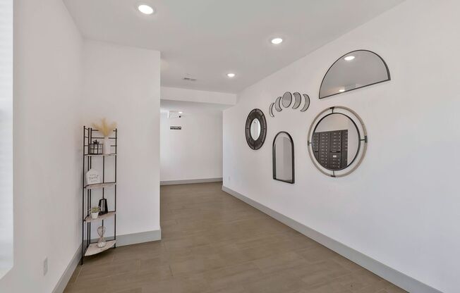 2 beds, 2 baths, 920 sqft, $1,599, Unit 210