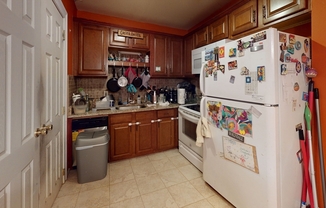8 KITTREDGE ST