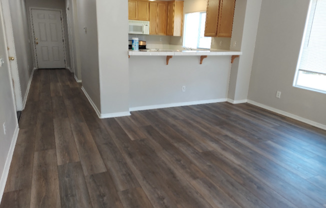 1308 BETHEL LN