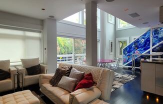 705 NW 11TH AVE.
