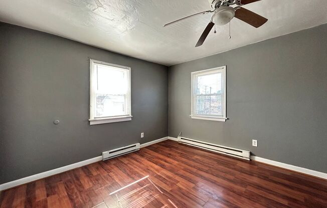 810 2nd Ave Gold