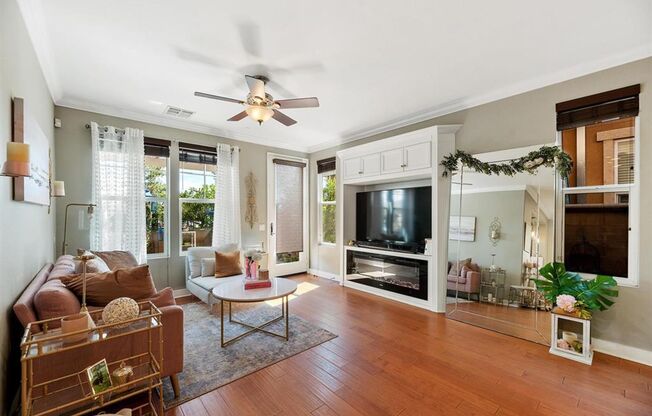 BEAUTIFUL 3BD/2.5BA Santee Home Available NOW!