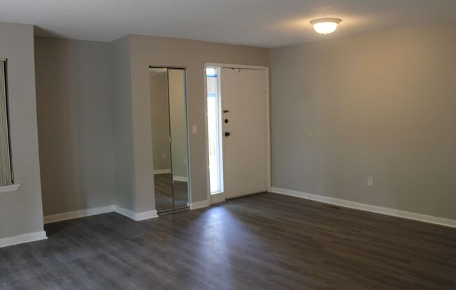 First Floor South End Condo - Palmetto Bay Villa