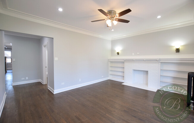 The Albany Park Place