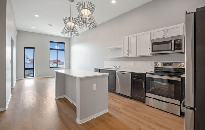 1 bed, 1 bath, 625 sqft, $1,300, Unit 1312