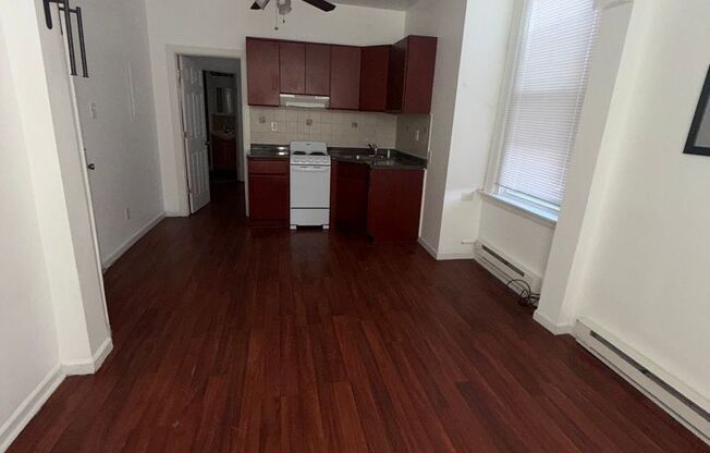 3012 N Broad St.