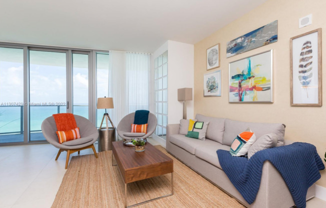 Season Rent at Hyde Beach 2/2