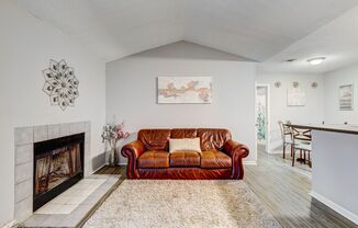 2 beds, 2 baths, 1,000 sqft, $1,050, Unit B10