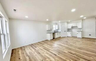 3 beds, 2 baths, 1,600 sqft, $1,895, Unit 318