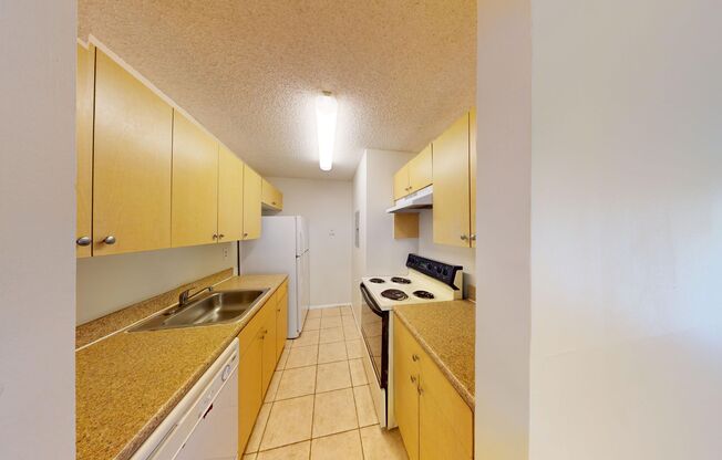 2BD/1BA Condo Available Now!  **First Floor & Water Included**