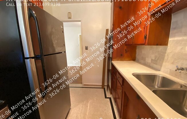 3626 6 MOTOR AVE