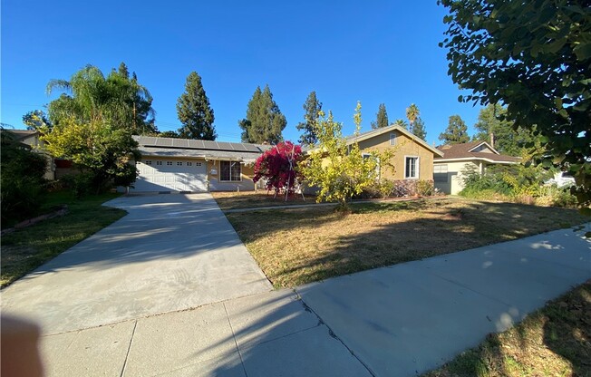 3 beds, 2 baths, 1,358 sqft, $3,600