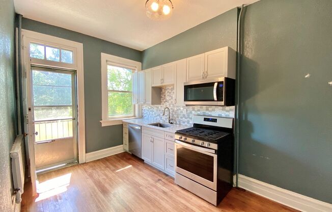 1444 Humboldt