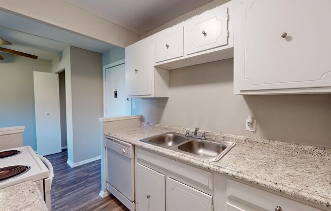 2 beds, 1 bath, 850 sqft, $925, Unit Unit 3