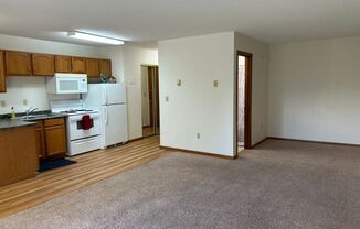 Studio, 1 bath, 470 sqft, $695, Unit 136