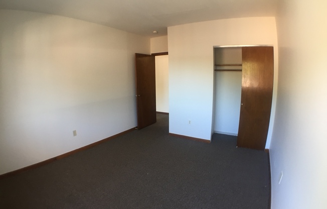 1 bed, 1 bath, 593 sqft, $1,330, Unit D6