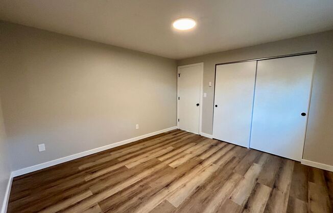 2 beds, 1 bath, 800 sqft, $1,795, Unit Unit 102