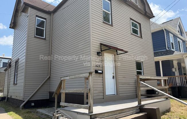 405 MAIN ST
