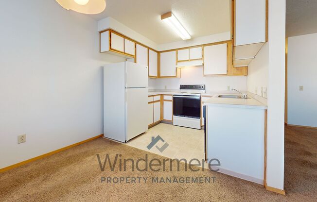 2 beds, 1 bath, 782 sqft, $1,095, Unit 66