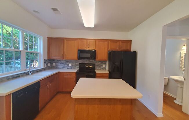 Beautiful Home Available for Rent in Matthews, NC