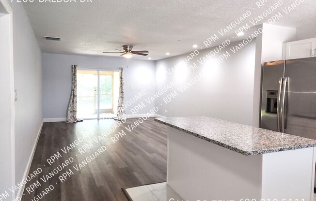 7200 BALBOA DR