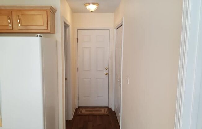 3 beds, 2 baths, $1,695