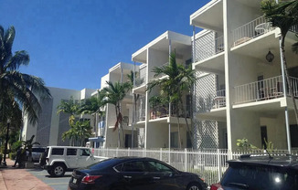 Prime South Beach Living | 1 Bed / 1 Bath on Historic Española Way