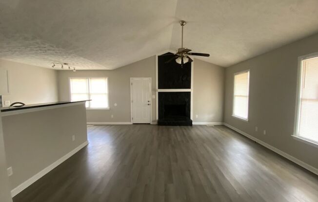 3 beds, 2 baths, $1,575