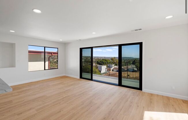 2 Bed 1 Bath Apartment for Rent in Pacific Beach.