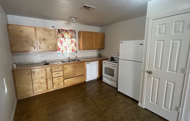 Perfect Elm Mott Duplex