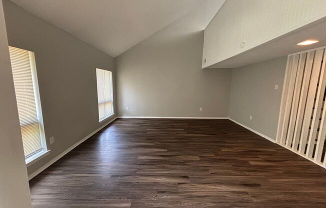 Welcome to 4204 Crain Rd in Memphis, TN!