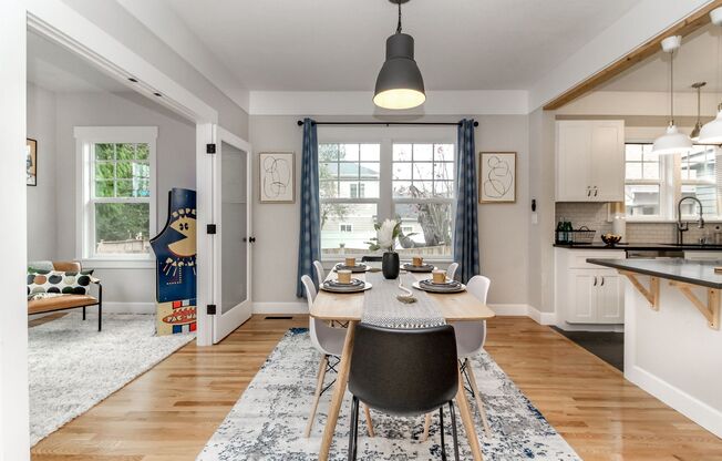 3 beds, 1.5 baths, $3,200