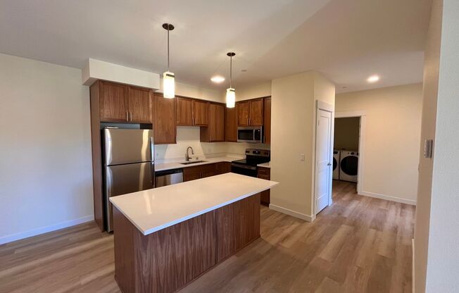 2 beds, 1 bath, $1,875, Unit E309