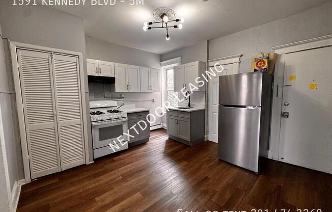 1591 KENNEDY BLVD