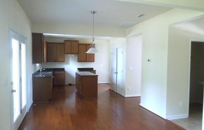 508 CALLANDALE LN