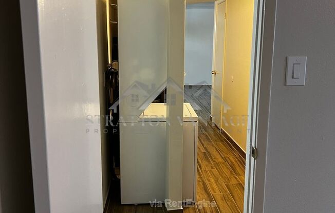 2 beds, 2 baths, 902 sqft, $1,190, Unit 147