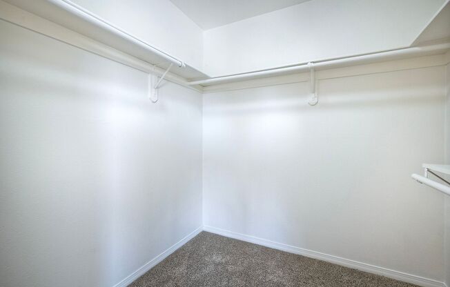 4 beds, 3.5 baths, 2,800 sqft, $4,695, Unit 210