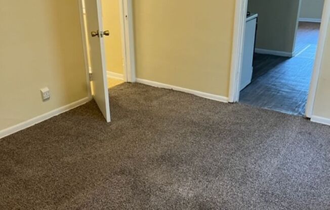 Ranch Style Apartment for rent Northwest Rockford