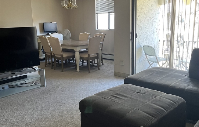 320 FELLSVIEW TERRACE